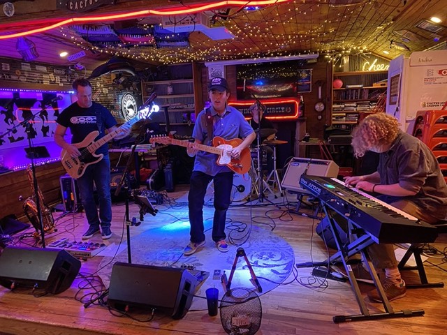 Dylan Miles at Cactus Jacks (2)