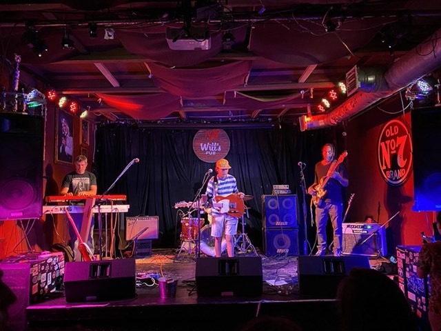Dylan Miles at Will’s Pub (12)