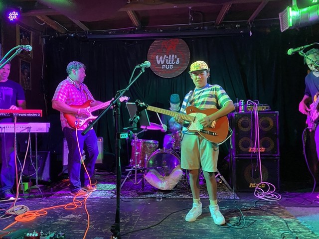 Dylan Miles at Will’s Pub (8)