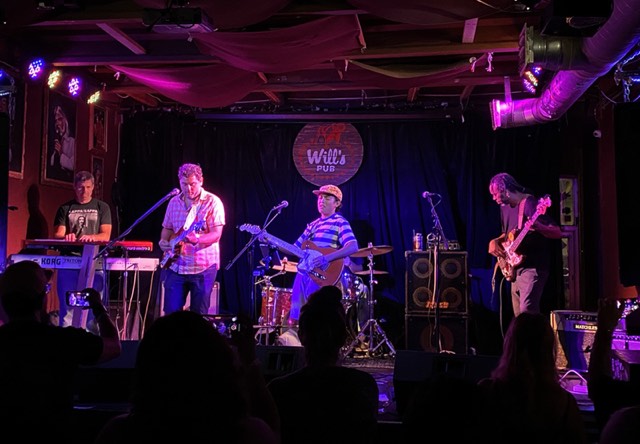 Dylan Miles at Will’s Pub (4)